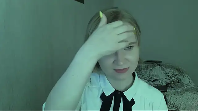 Snapshot of Ketrincold chatting on July 1, 2026, 8:27 am Ketrincold online show from July 1, 2026, 8:27 am