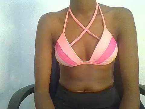 Snapshot of Roybaee chatting on May 31, 2026, 9:05 pm Roybaee online show from May 31, 2026, 9:05 pm