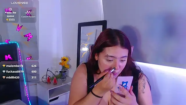 Snapshot of Lizeth_bigboob chatting on July 16, 2026, 12:33 pm Lizeth bigboob online show from July 16, 2026, 12:33 pm