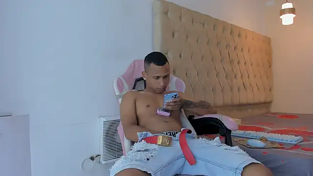 Supreme Badboy online show from June 18, 2026, 4:46 am