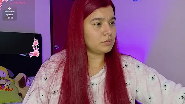 Snapshot of Danna_luu chatting on July 16, 2026, 3:23 am Danna luu online show from July 16, 2026, 3:23 am