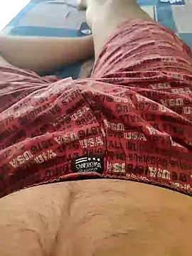 Snapshot of Cuckold_Hub chatting on June 29, 2026, 7:25 am Cuckold Hub online show from June 29, 2026, 7:25 am