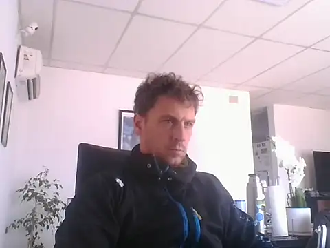sebasevi online show from May 21, 2026, 2:35 pm