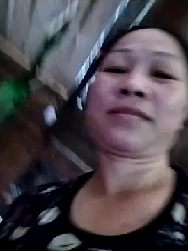 Snapshot of -Titytan- chatting on May 27, 2026, 8:22 am -Titytan- online show from May 27, 2026, 8:22 am