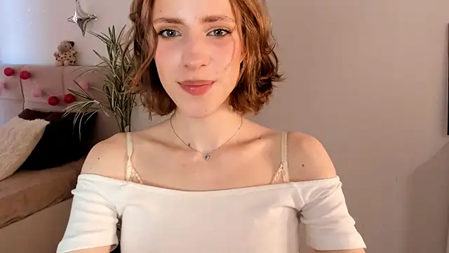 imogensy online show from May 25, 2026, 2:23 pm