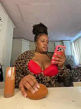 Starblissx online show from May 20, 2026, 9:26 am