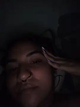 Snapshot of LorenMishelle chatting on May 13, 2026, 3:59 am LorenMishelle online show from May 13, 2026, 3:59 am