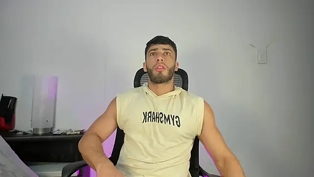 Snapshot of gato_pascal chatting on June 30, 2026, 8:10 pm gato pascal online show from June 30, 2026, 8:10 pm
