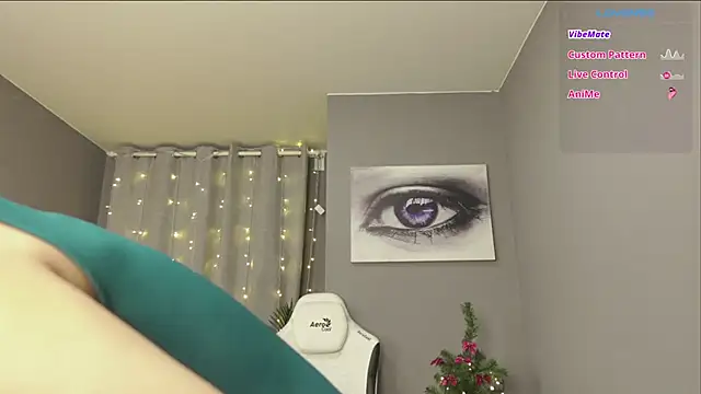 Snapshot of Megany chatting on January 12, 2025, 5:13 am Megany online show from January 12, 2025, 5:13 am