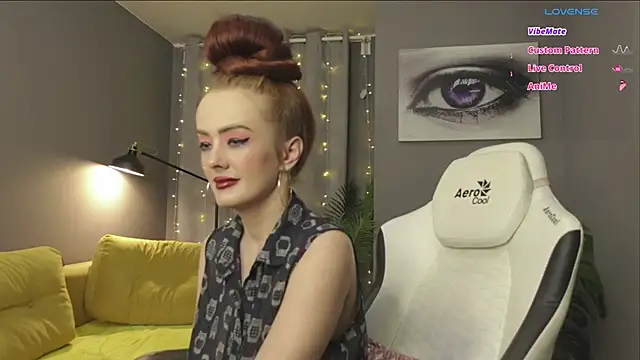 Snapshot of Megany chatting on March 10, 2025, 2:28 am Megany online show from March 10, 2025, 2:28 am