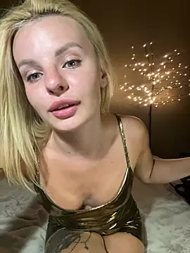 Snapshot of MissAnabel_ chatting on June 19, 2026, 5:50 pm MissAnabel online show from June 19, 2026, 5:50 pm