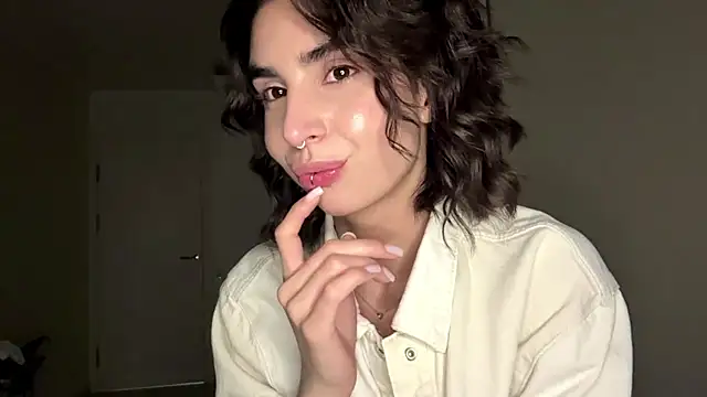Snapshot of JessiaRuezga chatting on May 31, 2026, 12:23 pm JessiaRuezga online show from May 31, 2026, 12:23 pm