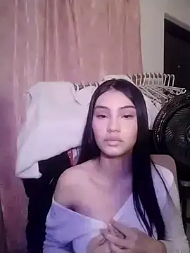 Snapshot of _BellaCute_ chatting on July 4, 2026, 6:41 am BellaCute online show from July 4, 2026, 6:41 am