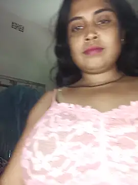Misti priya 69 online show from May 28, 2026, 5:38 am