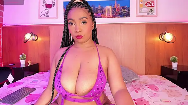 Anniie Fox  online show from June 13, 2026, 12:25 pm