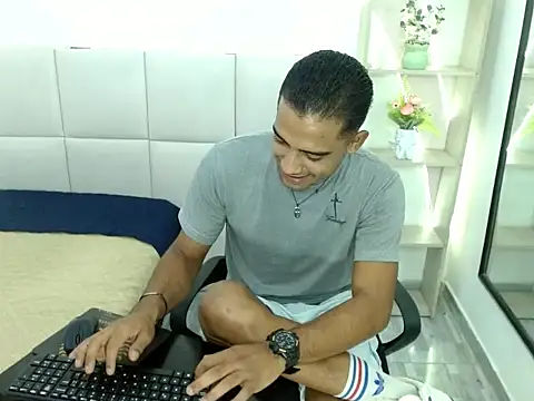 Snapshot of ivytemptation chatting on June 13, 2026, 2:53 am ivytemptation online show from June 13, 2026, 2:53 am