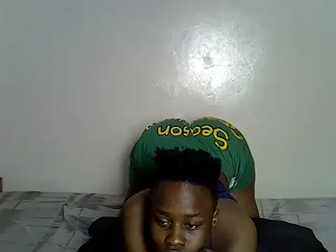 Snapshot of Afriqkuin chatting on June 1, 2026, 7:26 pm Afriqkuin online show from June 1, 2026, 7:26 pm
