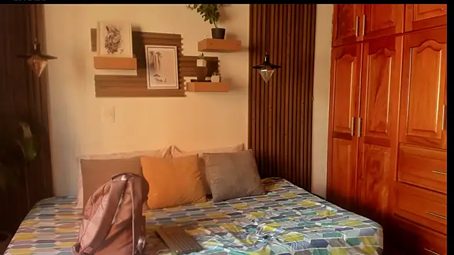 Snapshot of Evaa_campbell chatting on June 1, 2026, 1:13 pm Evaa campbell online show from June 1, 2026, 1:13 pm