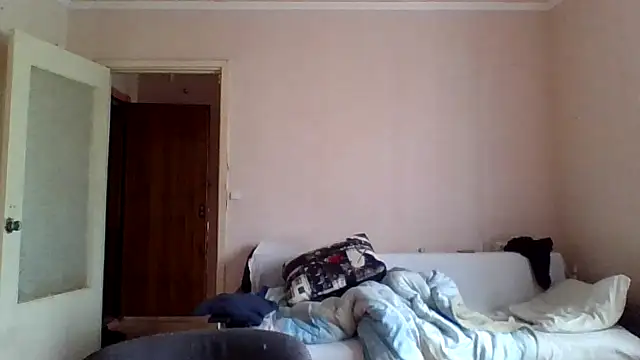 Snapshot of Bellochka201 chatting on July 8, 2026, 9:03 am Bellochka201 online show from July 8, 2026, 9:03 am