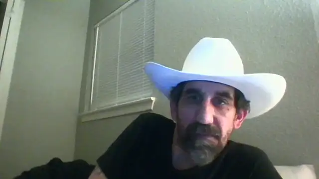 Snapshot of old_Domino chatting on May 23, 2026, 10:08 am old Domino online show from May 23, 2026, 10:08 am