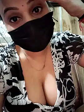 Snapshot of HORNI_SHALU50 chatting on May 31, 2026, 6:09 pm HORNI SHALU50 online show from May 31, 2026, 6:09 pm