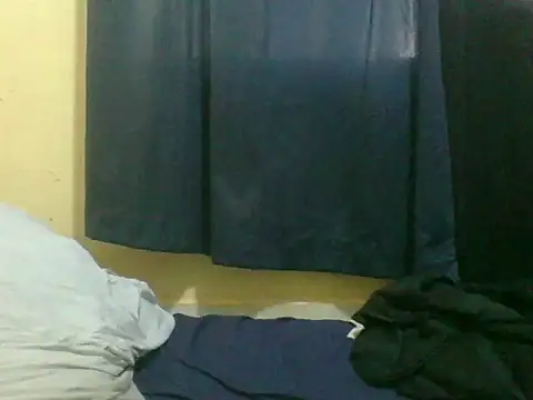Snapshot of naughty-slender chatting on May 21, 2026, 7:26 am naughty-slender online show from May 21, 2026, 7:26 am