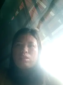 Snapshot of -Yeyi- chatting on May 24, 2026, 10:26 pm -Yeyi- online show from May 24, 2026, 10:26 pm