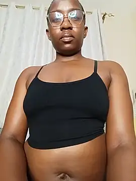 Snapshot of Miss-Temptasion chatting on June 16, 2026, 2:41 pm Miss-Temptasion online show from June 16, 2026, 2:41 pm
