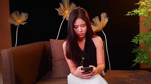 yu598188 online show from June 1, 2026, 3:19 am