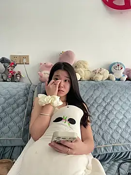 yu598188 online show from June 22, 2026, 3:08 am