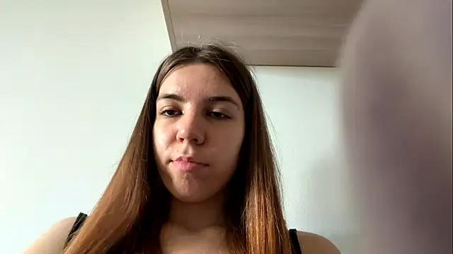 Snapshot of LaurindaStalford chatting on May 27, 2026, 1:08 pm LaurindaStalford online show from May 27, 2026, 1:08 pm