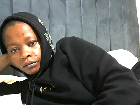 Snapshot of Peggycarter02 chatting on June 16, 2026, 3:53 am Peggycarter02 online show from June 16, 2026, 3:53 am