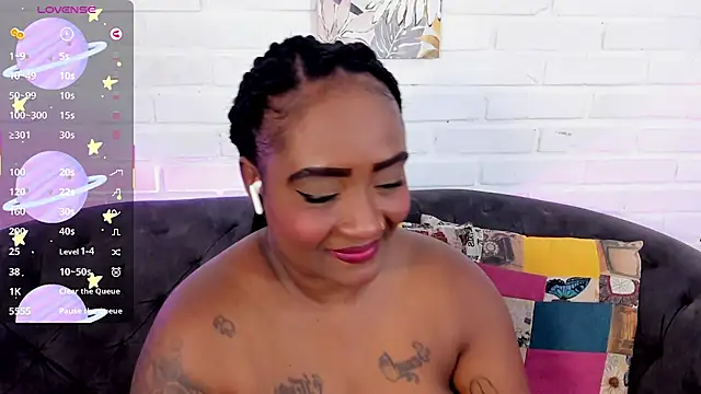 alison daniels  online show from March 17, 2026, 1:21 am