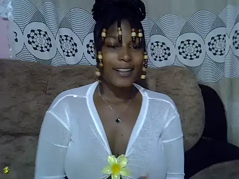 Snapshot of Eebony1 chatting on May 17, 2026, 12:08 am Eebony1 online show from May 17, 2026, 12:08 am