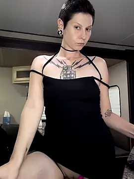 Snapshot of LaFemmeCyberObscura chatting on July 21, 2026, 7:49 pm LaFemmeCyberObscura online show from July 21, 2026, 7:49 pm