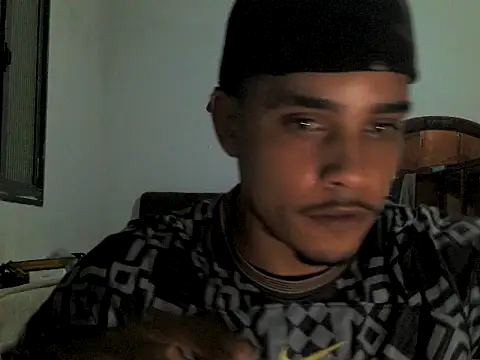 Snapshot of Otaldoneves chatting on May 17, 2026, 6:26 pm Otaldoneves online show from May 17, 2026, 6:26 pm