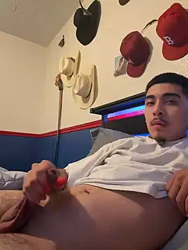 Snapshot of papi_chuloallyours chatting on June 23, 2026, 3:15 am papi chuloallyours online show from June 23, 2026, 3:15 am