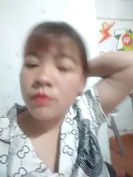 Snapshot of Loleml01 chatting on May 21, 2026, 3:35 am Loleml01 online show from May 21, 2026, 3:35 am