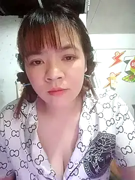 Snapshot of Loleml01 chatting on May 28, 2026, 4:54 am Loleml01 online show from May 28, 2026, 4:54 am