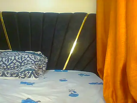 Snapshot of petite_cuteass chatting on July 7, 2026, 6:56 pm petite cuteass online show from July 7, 2026, 6:56 pm