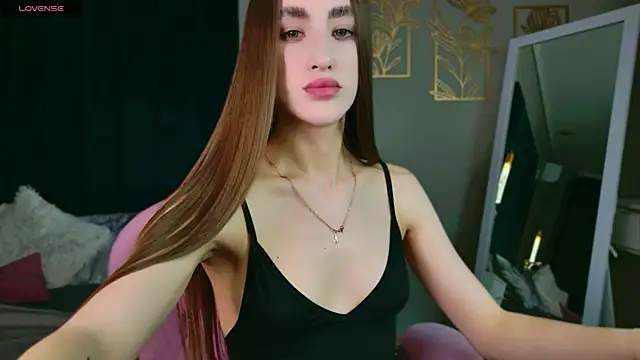 Snapshot of MadisonRen chatting on July 5, 2026, 12:12 pm MadisonRen online show from July 5, 2026, 12:12 pm
