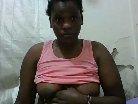 Snapshot of Hot-Perryl chatting on July 9, 2026, 2:15 am Hot-Perryl online show from July 9, 2026, 2:15 am