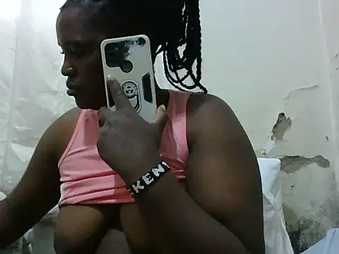 Snapshot of Hot-Perryl chatting on July 13, 2026, 1:25 pm Hot-Perryl online show from July 13, 2026, 1:25 pm
