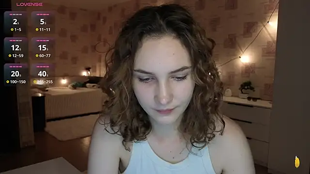 Snapshot of Megan_swiftss chatting on June 25, 2026, 7:18 pm Megan swiftss online show from June 25, 2026, 7:18 pm