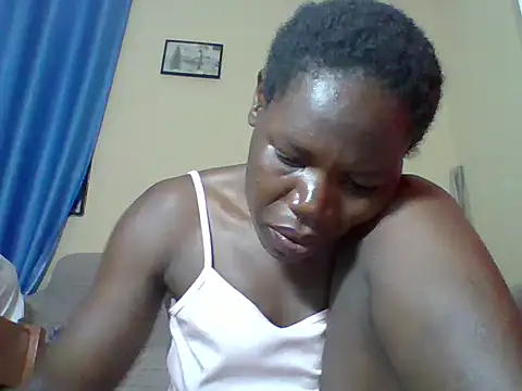 Snapshot of Blacksexyqueen24 chatting on May 17, 2026, 11:01 pm Blacksexyqueen24 online show from May 17, 2026, 11:01 pm