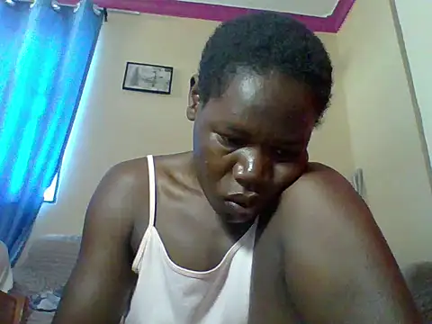 Snapshot of Blacksexyqueen24 chatting on May 18, 2026, 5:13 am Blacksexyqueen24 online show from May 18, 2026, 5:13 am