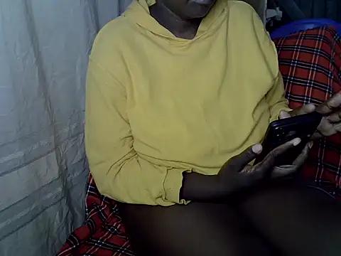 Snapshot of vivianswee chatting on May 24, 2026, 12:48 am vivianswee online show from May 24, 2026, 12:48 am