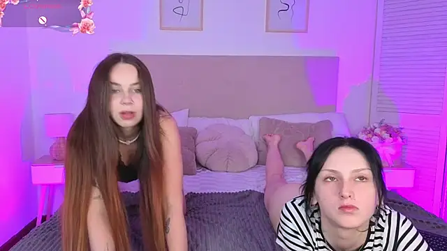 Little1 molly online show from July 10, 2026, 9:50 pm