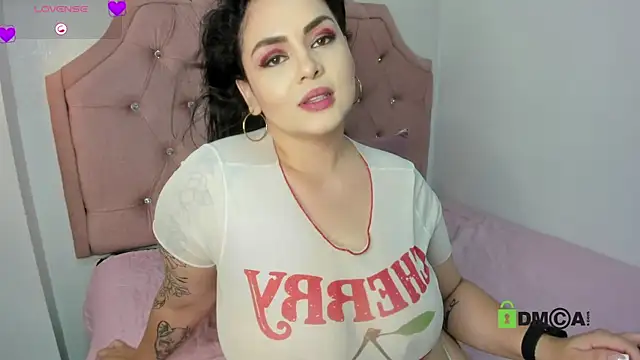 vanesapalacios online show from July 13, 2026, 4:04 am