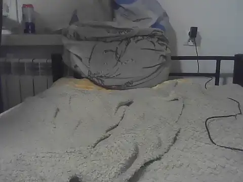 Snapshot of sima42 chatting on June 6, 2026, 12:16 am sima42 online show from June 6, 2026, 12:16 am